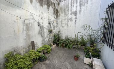 VENTA PH 3 AMBIENTES CON PATIO. SOMELLERA 5500/ 5600. VILLA LUGANO