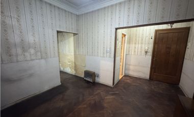 VENTA PH 3 AMBIENTES CON PATIO. SOMELLERA 5500/ 5600. VILLA LUGANO