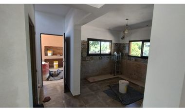SE VENDE CASA A ESTRENAR EN TANTI A DOS CUADRAS DE LA RUTA