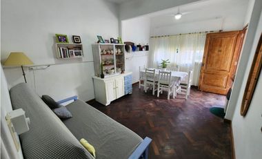 VENTA CASA 4 AMBIENTES CON TERRAZA, QUINCHO Y JARDIN. RUCCI 4500