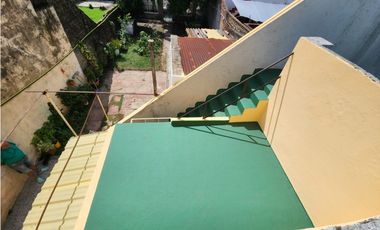 VENTA CASA 4 AMBIENTES CON TERRAZA, QUINCHO Y JARDIN. RUCCI 4500