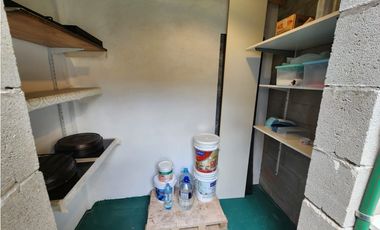 VENTA CASA 4 AMBIENTES CON TERRAZA, QUINCHO Y JARDIN. RUCCI 4500