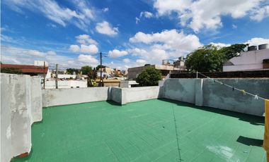 VENTA CASA 4 AMBIENTES CON TERRAZA, QUINCHO Y JARDIN. RUCCI 4500