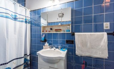 VENTA PH 3 AMBIENTES CON TERRAZA. LEGUIZAMON 3900, VIILA LUGANO.