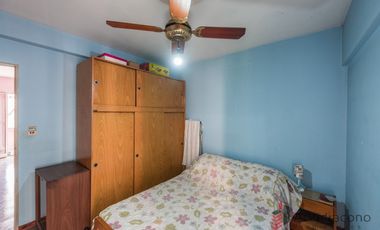 DEPARTAMENTO 2 AMBIENTES EN VENTA. BARRIO SAMORE. AV. CASTAÑARES 4501