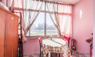 DEPARTAMENTO 2 AMBIENTES EN VENTA. BARRIO SAMORE. AV. CASTAÑARES 4501