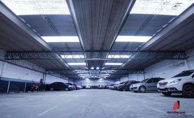 VENTA GARAGE/GALPON 2 PLANTAS CON HOTEL. CASTAÑARES 4700 VILLA LUGANO