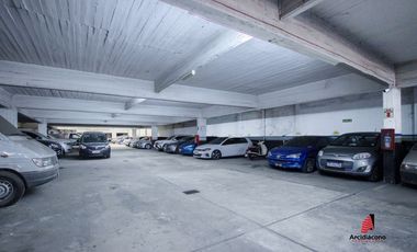VENTA GARAGE/GALPON 2 PLANTAS CON HOTEL. CASTAÑARES 4700 VILLA LUGANO