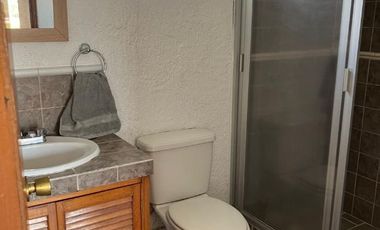 PRIVADA CON PORTON  ELECTRICO