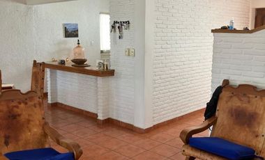 PRIVADA CON PORTON  ELECTRICO