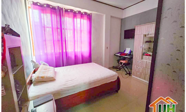 00394  VENTA CASA YARINACOCHA  MATERIAL SEMINOBLE  400 m2