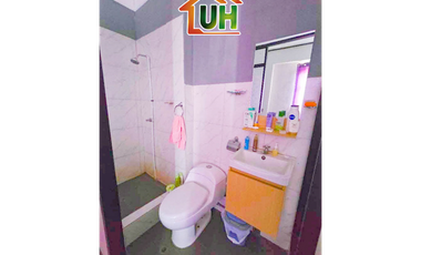 00394  VENTA CASA YARINACOCHA  MATERIAL SEMINOBLE  400 m2