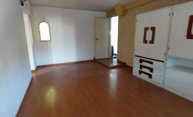 Casa en venta - 4 Dormitorios 2 Baños - Cochera - 165Mts2 - Morón