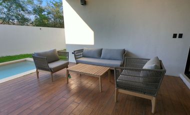 Casa Silveria en Venta en Silvesta  en Conkal