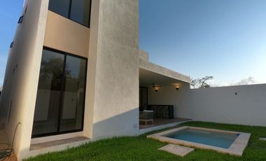 Casa Silveria en Venta en Silvesta  en Conkal