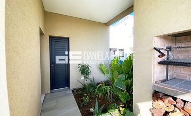 Casa en El Canton Barrio Golf