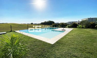 Casa en El Canton Barrio Golf