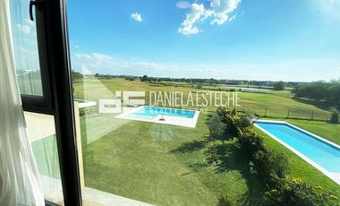 Casa en El Canton Barrio Golf