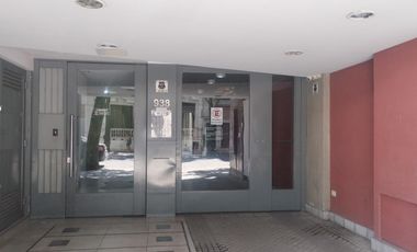 Oportunidad Venta Cochera Cubierta Sobre Avenida. Lourdes