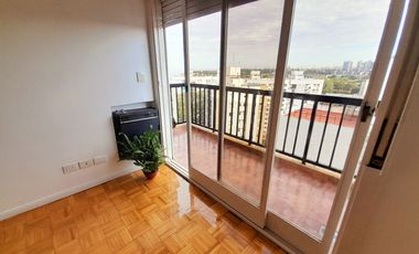 Est. Vicente López - Excelente Dpto. Súper Luminoso - Vista abierta al Río y Jardines!