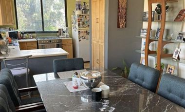 Departamento en venta en Tetelpan en condominio arbolado con alberca