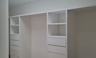 Casa en venta con amplios espacios  (Bosque Real)