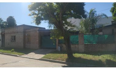 Propiedad ubicada en la esquina de Rivadavia y Pinazo - Monte
