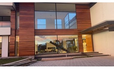 Casa Campestre en Venta en Rionegro Sector Llano Grande