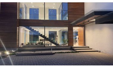 Casa Campestre en Venta en Rionegro Sector Llano Grande