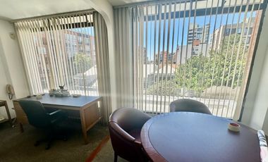 VENTA OFICINA 26m2 UNICENTRO