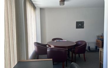 VENTA OFICINA 26m2 UNICENTRO