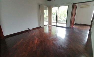 CASA PARA ARRENDAR EN EL POBLADO