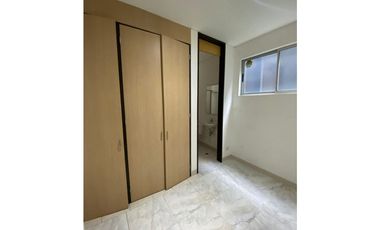 Casa  en  Arriendo Envigado Sector Loma de Zuñiga