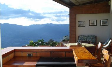 Casa Amoblado en Arriendo Medellín Sector Las Palmas