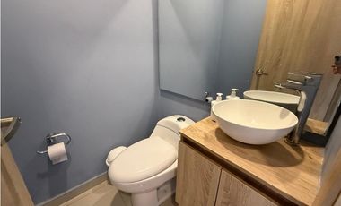 SE VENDE APARTAMENTO EN MONTU - MARBELLA