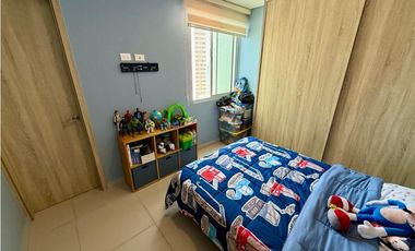 SE VENDE APARTAMENTO EN MONTU - MARBELLA