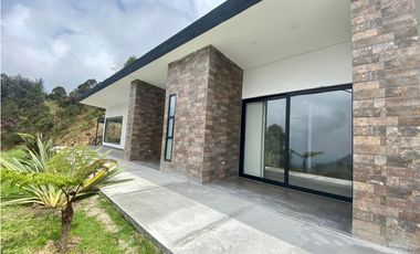 Casa en Arriendo Envigado Sector El Salado