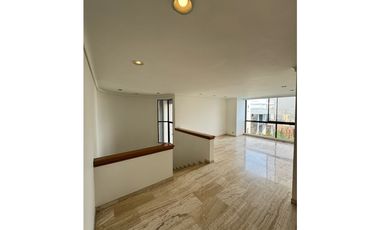 Apartamento Penthouse en Arriendo Poblado Sector Loma de los Gonzalez