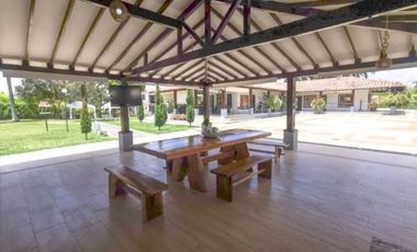 Casa campestre en condominio para la venta en Cerritos, Pereira!!!