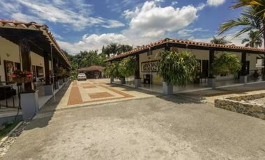 Casa campestre en condominio para la venta en Cerritos, Pereira!!!
