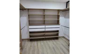 Casa Duplex en Arriendo en Envigado Sector La Calleja