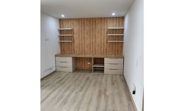 Casa Duplex en Arriendo en Envigado Sector La Calleja