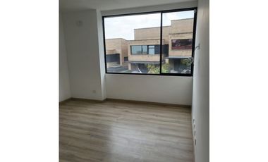 Casa Duplex en Arriendo en Envigado Sector La Calleja