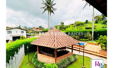 VENDO ESPECTACULAR FINCA EN EL CARMEN DE VIBORAL