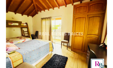 VENDO ESPECTACULAR FINCA EN EL CARMEN DE VIBORAL