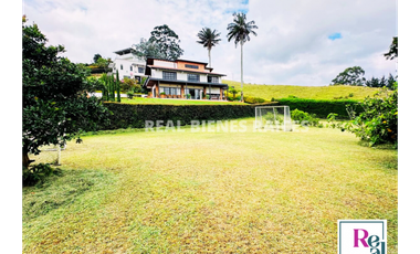 VENDO ESPECTACULAR FINCA EN EL CARMEN DE VIBORAL