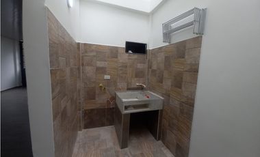 VENDO CASA URBANA EN LA VEGA