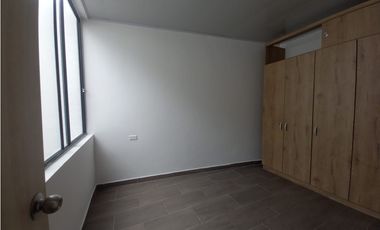 VENDO CASA URBANA EN LA VEGA