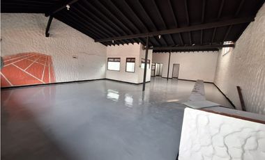 Casa Comercial en Arriendo Medellín Sector Estadio