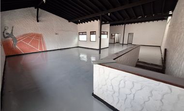 Casa Comercial en Arriendo Medellín Sector Estadio